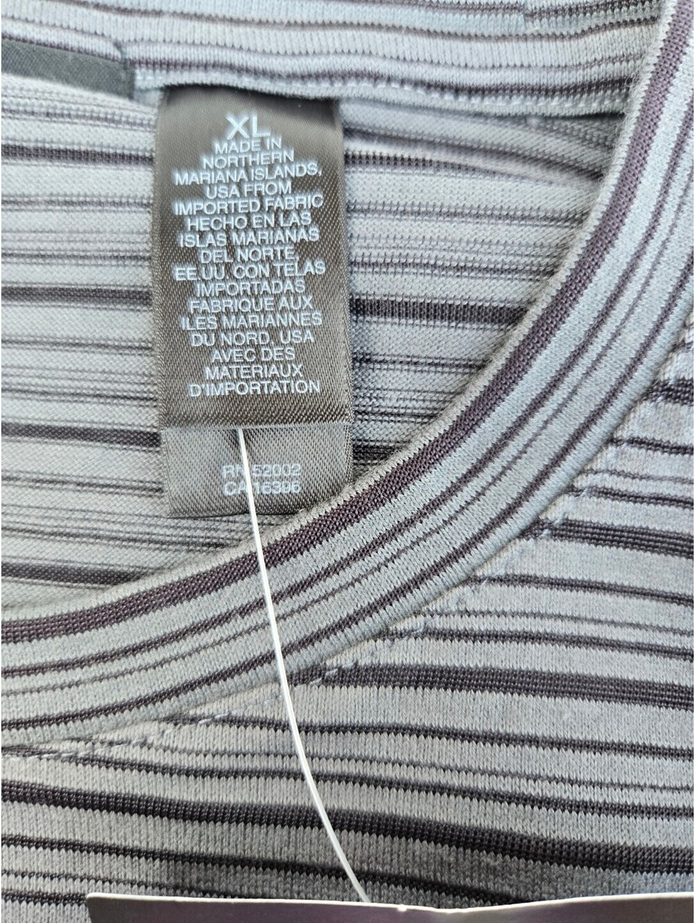 NWT Claiborne Men’s XL Grey Stripe Long Sleeve Tee Y2K Grunge Minimalist Layer - Picture 5 of 7